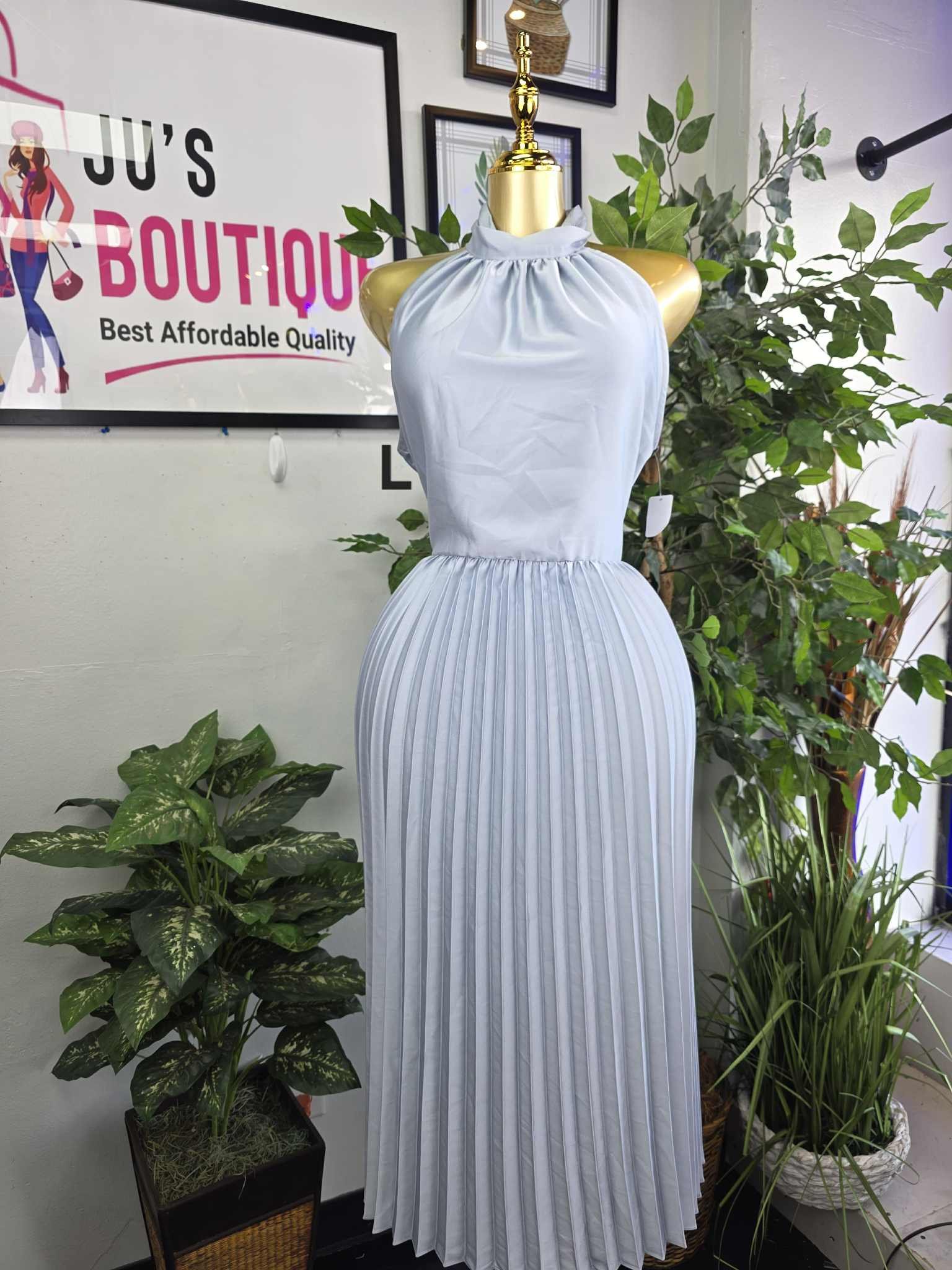 Pleated Elegance Maxi Dress